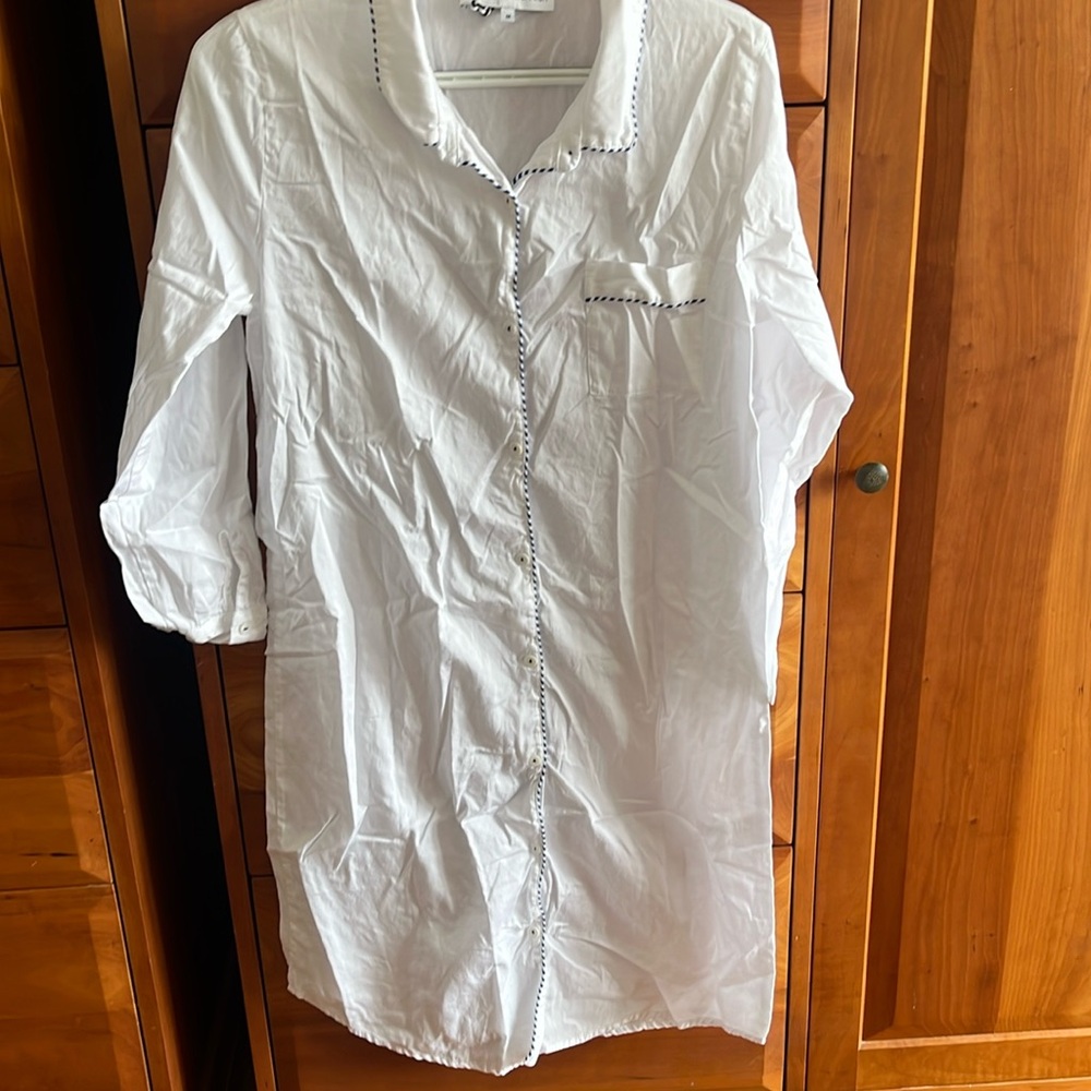 Laurence Tavernier “Uni” White Sateen Nightshirt/Nightgown Long Sleeve Size M